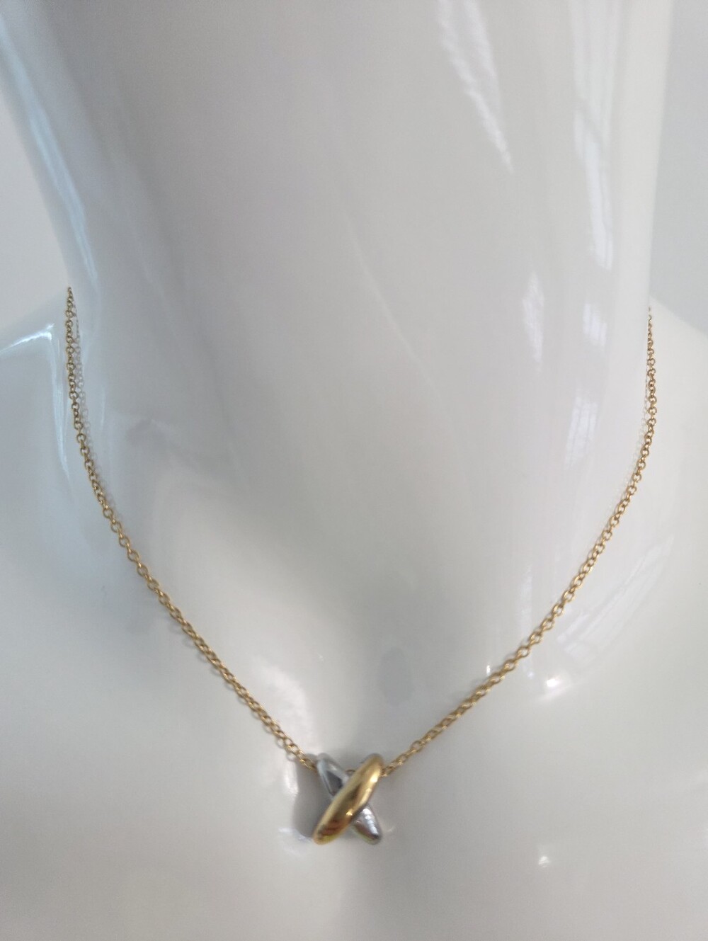 Two Tone Gold & Silver Pendant Necklace Minimalist Jewelry - Picture 13 of 16
